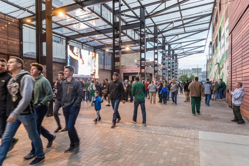 Crowne Plaza Milwaukee South